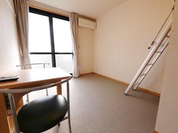 レオパレスアプロスの物件内観写真